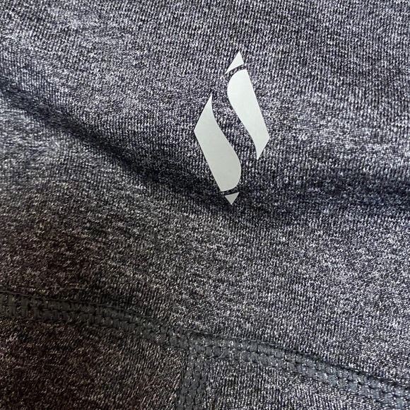 Sold - Picture 3 of 4